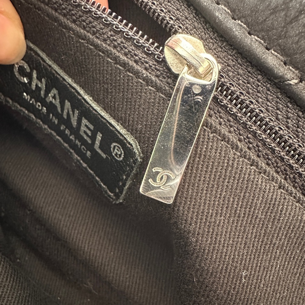 Chanel Natural Beauty Tote - Picture 12 of 14
